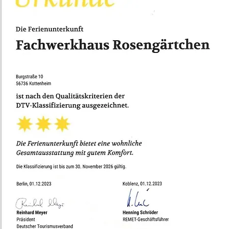 Fachwerkhaus Rosengaertchen By Vulkaneifel-chalets Casa de Férias