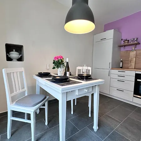 Dom wakacyjny Fachwerkhaus Rosengaertchen By Vulkaneifel-chalets